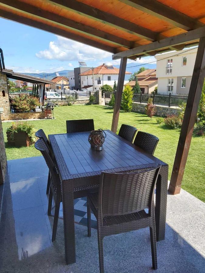 Apartments And Villas Janev Dojran Exterior photo