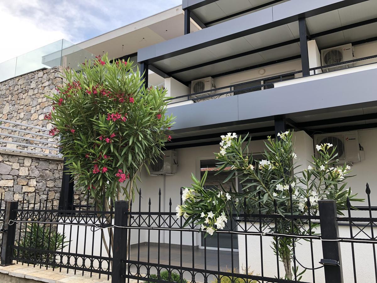 Apartments And Villas Janev Dojran Exterior photo
