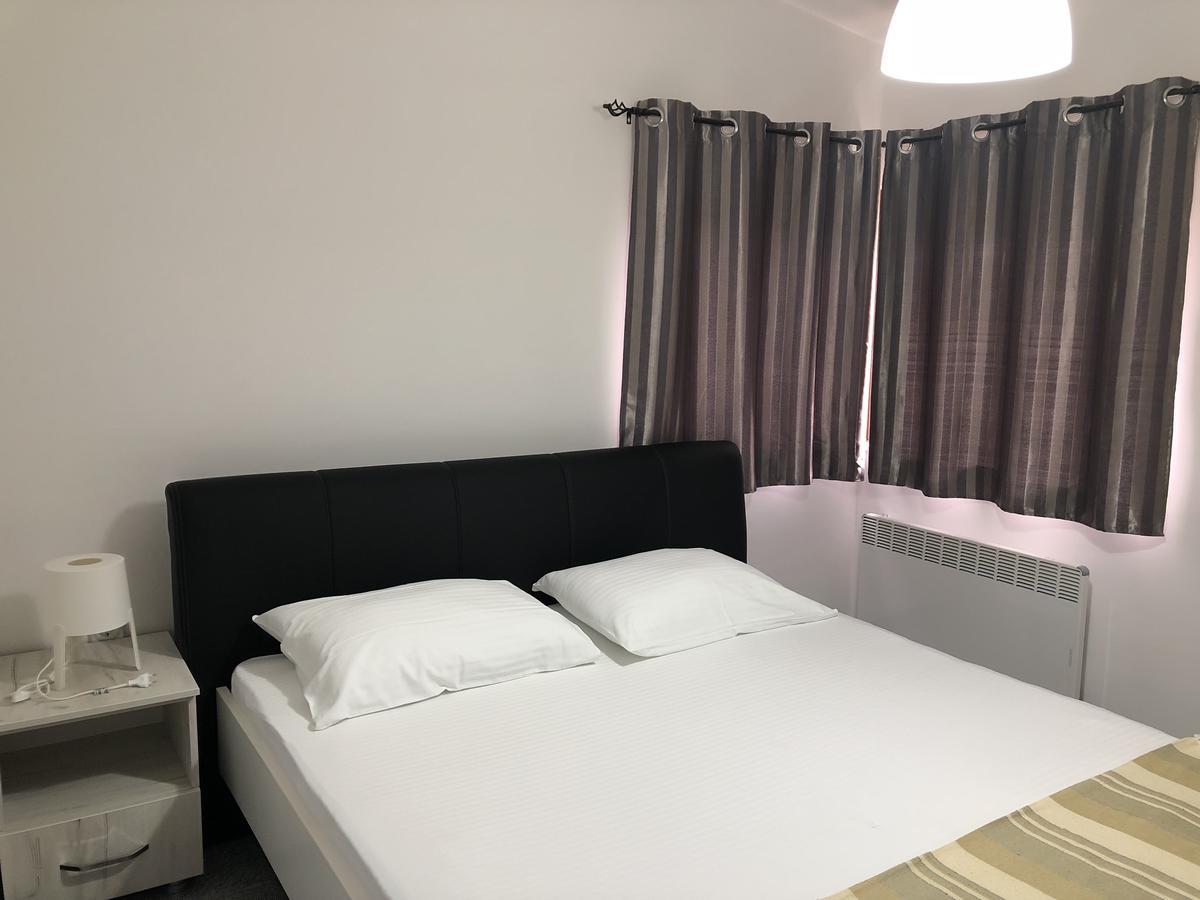 Apartments And Villas Janev Dojran Exterior photo